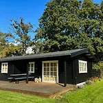 Дом отдыха Comfortable Summer House In