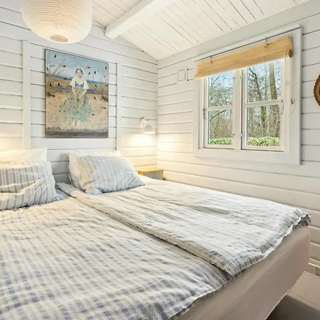 Comfortable Summer House In Σπίτι διακοπών *