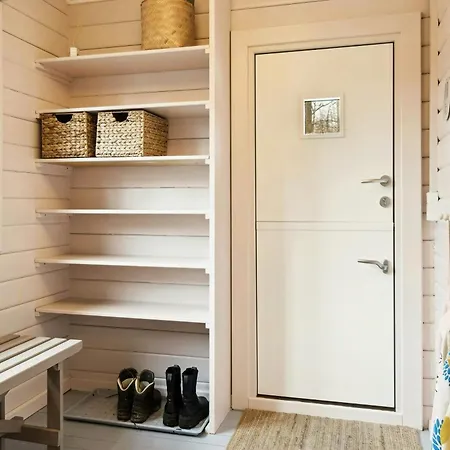Semesterbostad Comfortable Summer House In