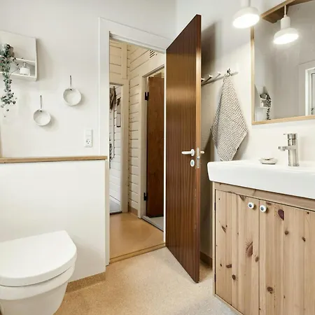 Comfortable Summer House In *