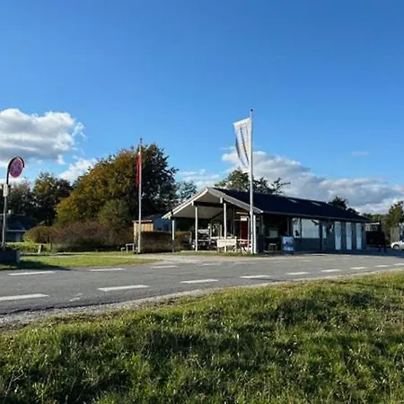 度假居 Comfortable Summer House In